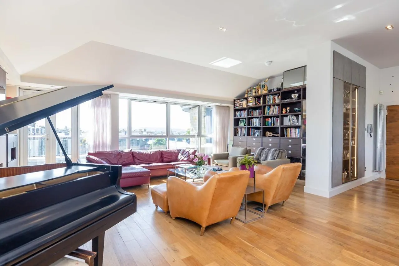 Joivy Beautiful Penthouse With Terrace & Jacuzzi Διαμέρισμα Εδιμβούργο