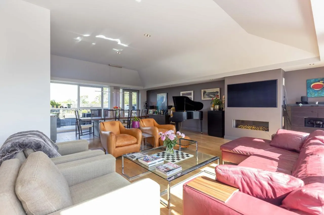 Ferienwohnung Joivy Beautiful Penthouse With Terrace & Jacuzzi Edinburgh Großbritannien